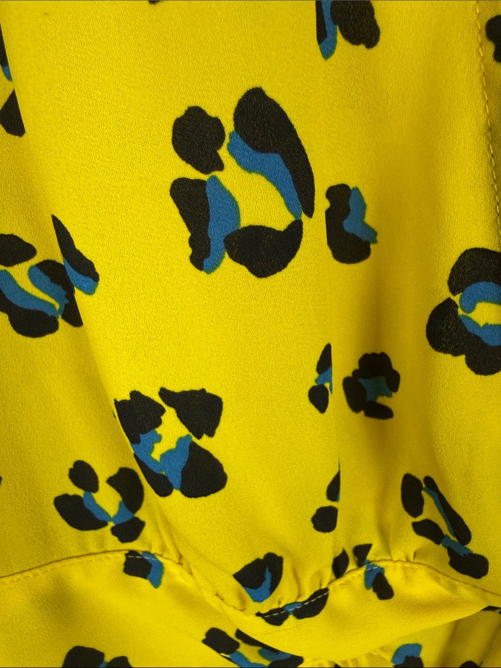 Cabi Presentation Blouse Yellow Floral Cheetah Print Tie Front Peplum M - Picture 9 of 12